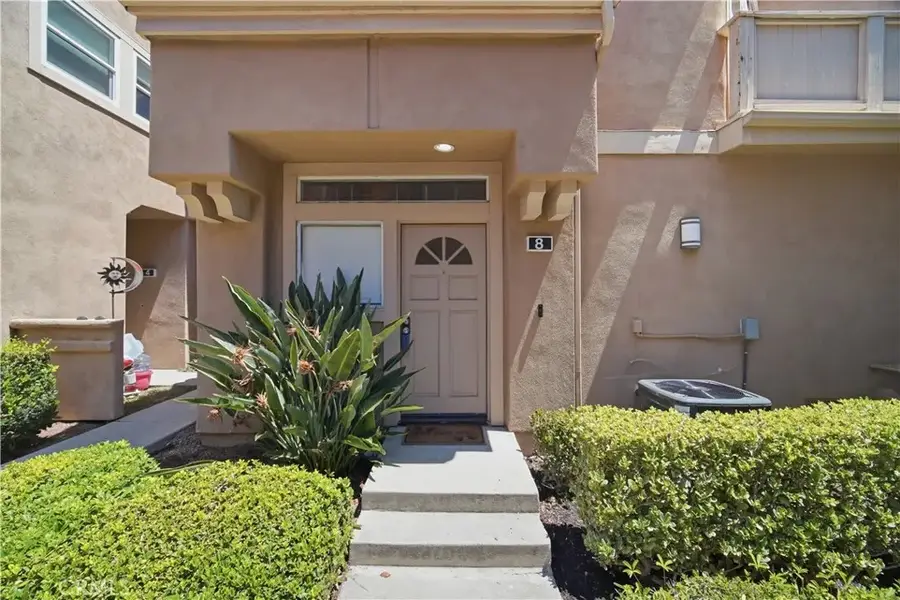 8 Magellan Aisle, Irvine, CA 92620 - #2