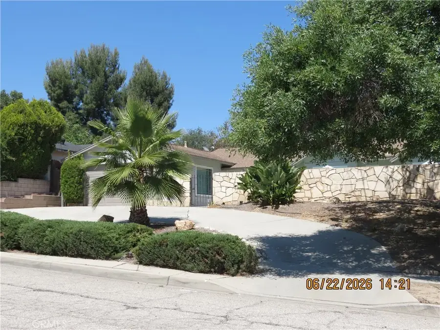 1260 N Grove Avenue, Upland, CA 91786 - #2