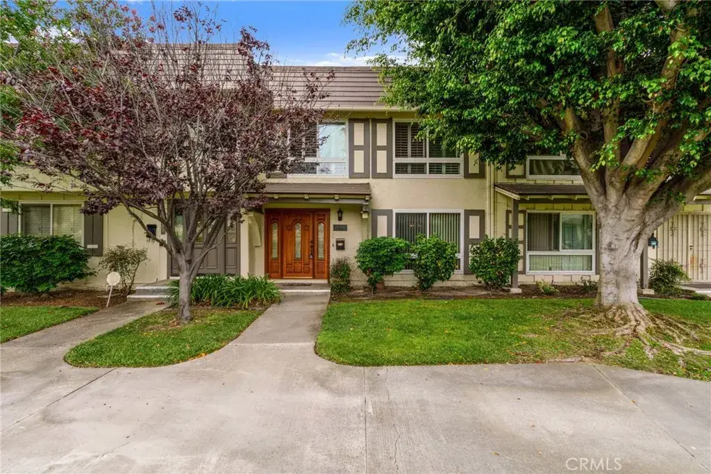 9850 Via Sonoma, Cypress, CA 90630 - #1