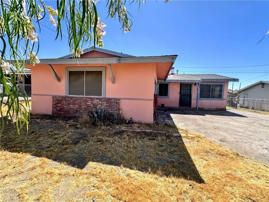 308 Ute, Barstow, CA 92311 - #2