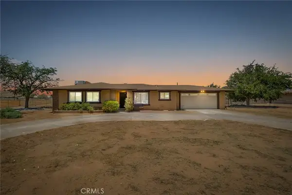 15420 Apache, Apple Valley, CA 92307