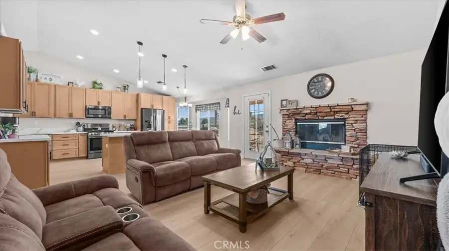 15535 Erie Road, Apple Valley, CA 92307 - #3