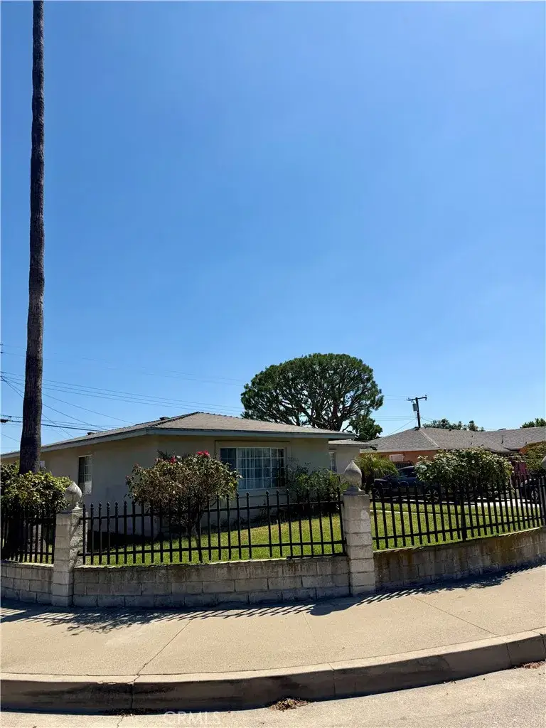 1134 Hermosa, Pomona, CA 91767 - #3
