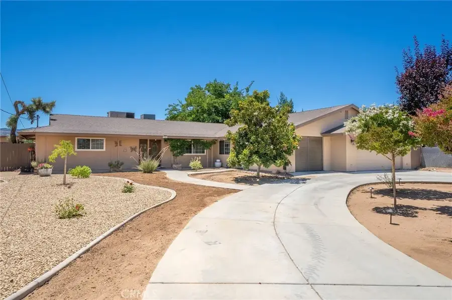 17345 Vista St, Hesperia, CA 92345 - #2
