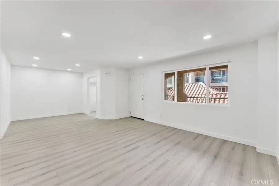 6100 Rugby #211, Huntington Park, CA 90255 - #3