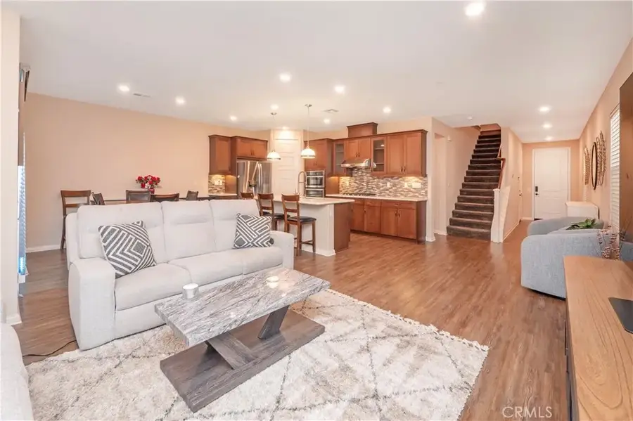 888 Julie Place, Upland, CA 91786 - #2