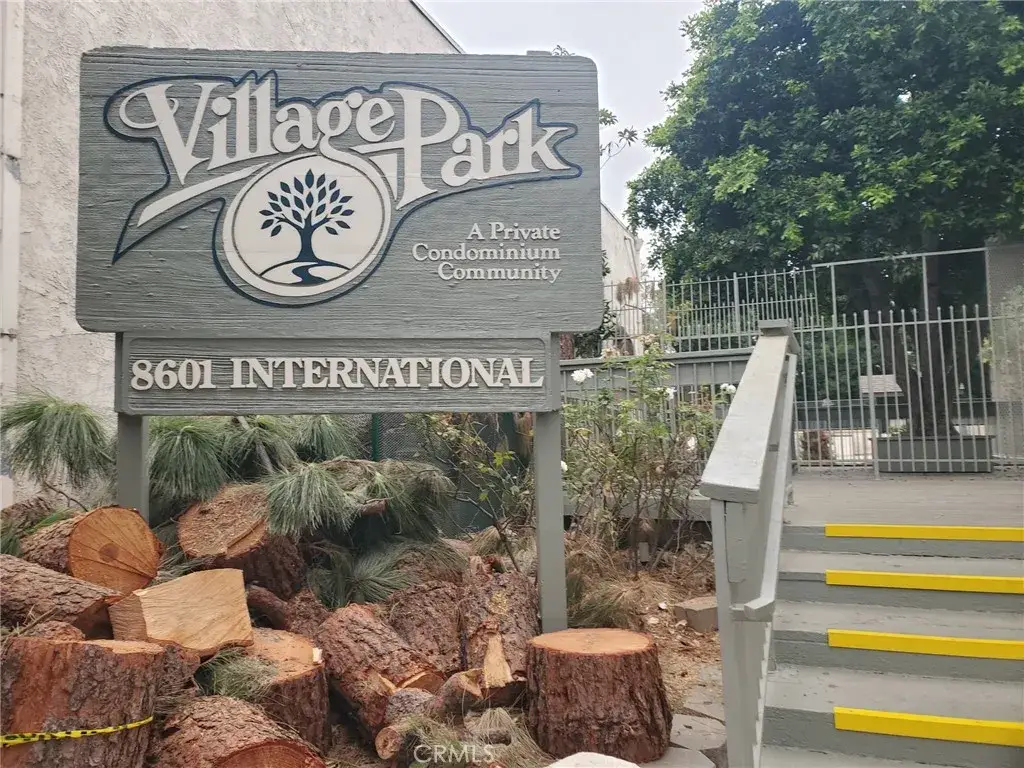 8601 International #166, Canoga Park, CA 91304 - #1