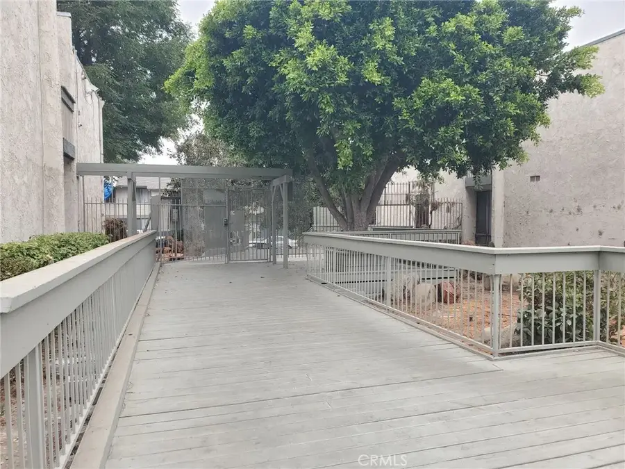 8601 International #166, Canoga Park, CA 91304 - #3