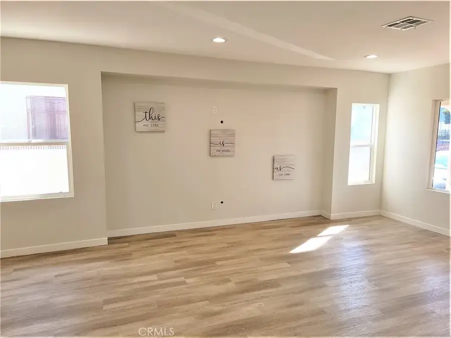 7040 3rd, Los Angeles, CA 90043 - #2