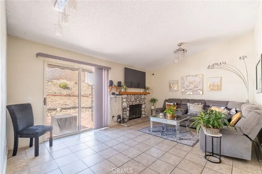 2688 W Calle Vista, Rialto, CA 92377 - #3