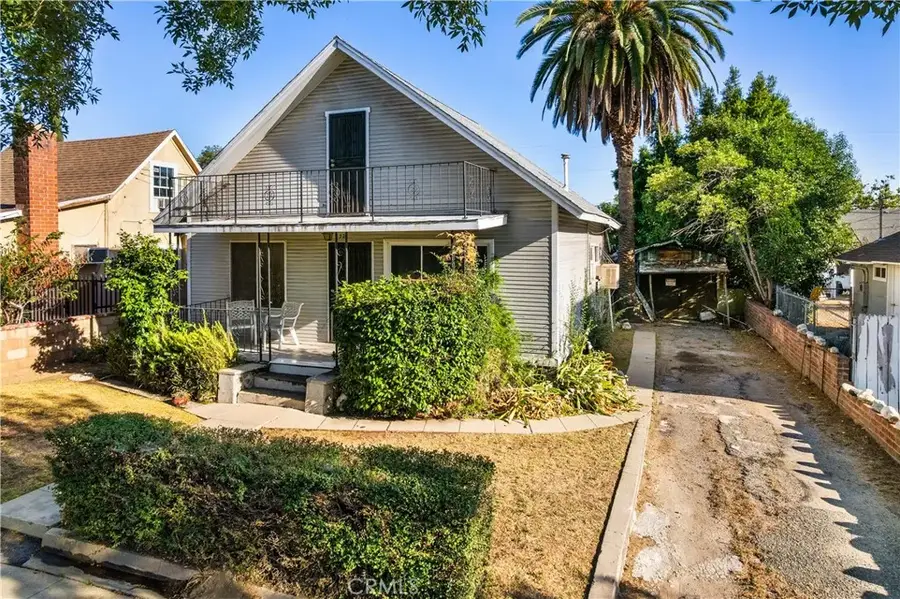 324 W 2nd Street, San Dimas, CA 91773 - #3