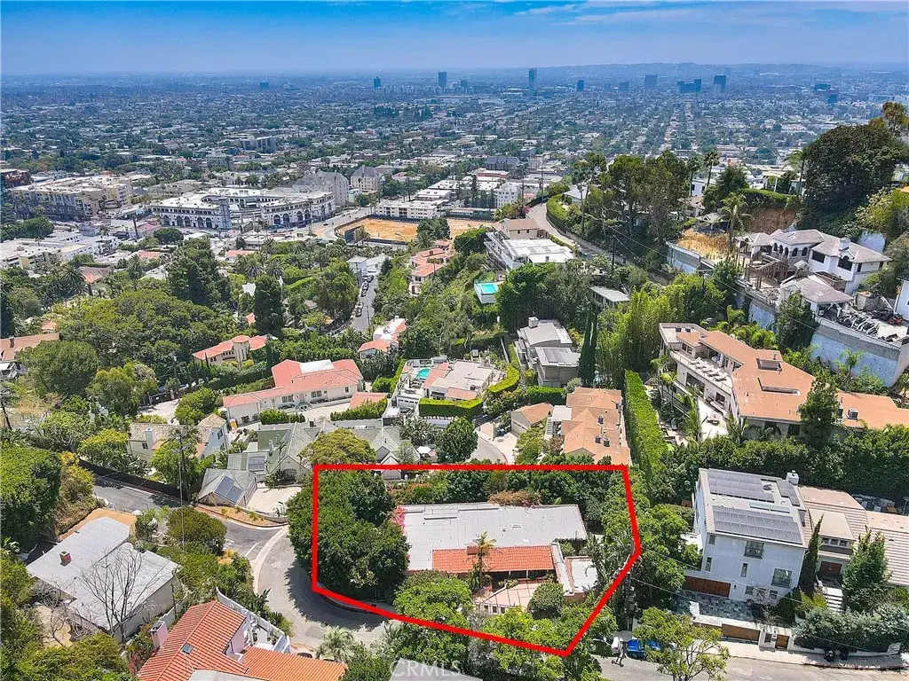 1641 N Crescent Heights, Los Angeles, CA 90069 - #1