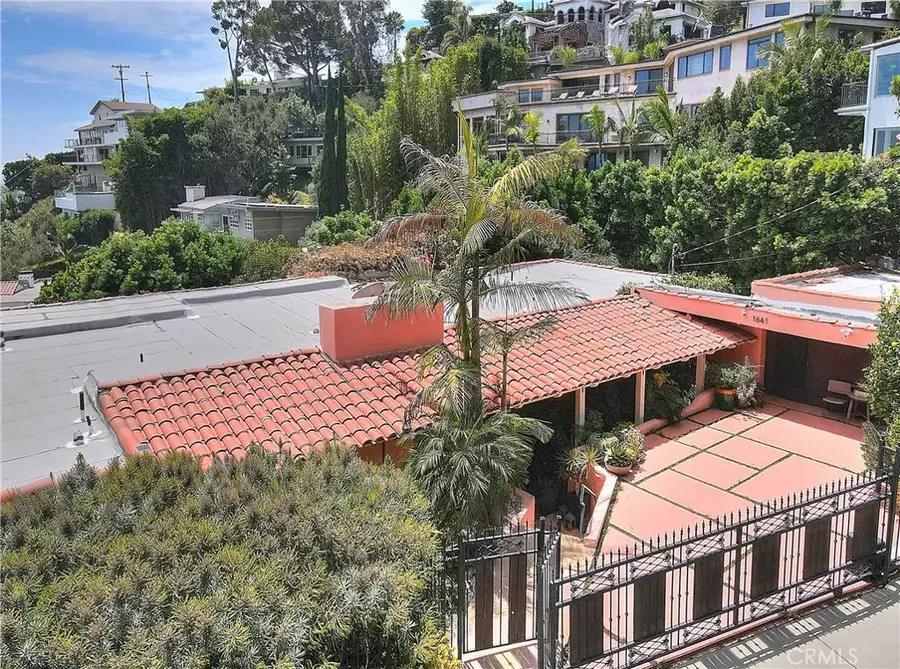 1641 N Crescent Heights, Los Angeles, CA 90069 - #2