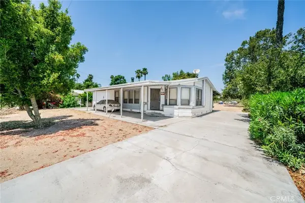 19384 El Rivino Road, Bloomington, CA 92509