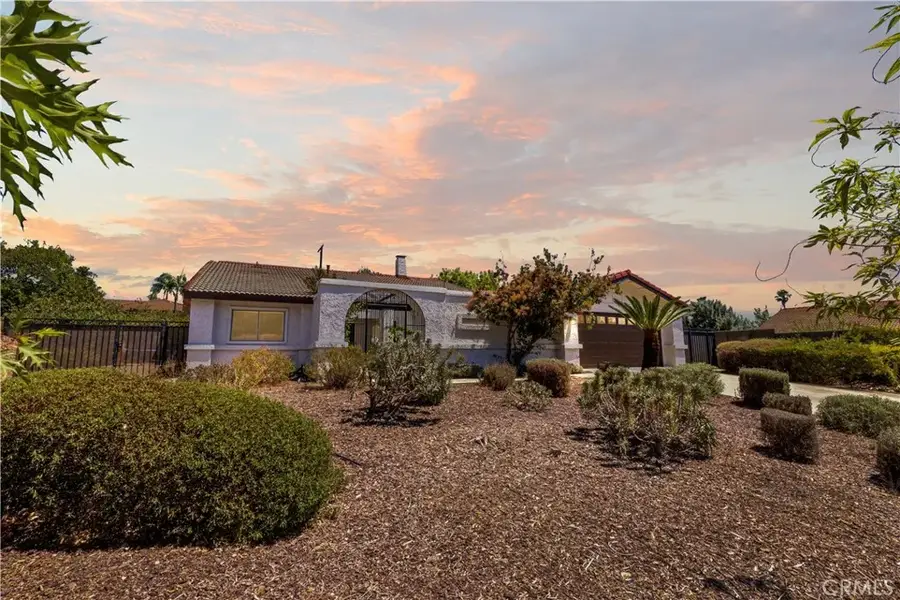 208 Armstrong, Claremont, CA 91711 - #2