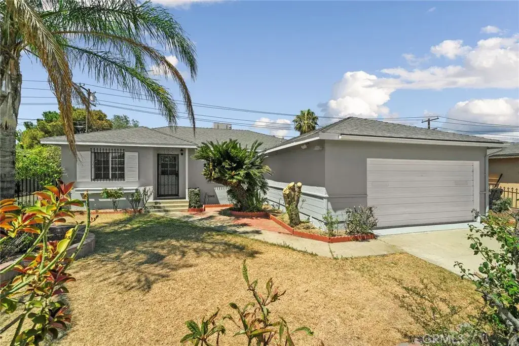 184 E Grant, Rialto, CA 92376 - #1