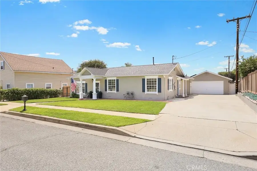 403 S Valley Center Avenue, Glendora, CA 91741 - #2