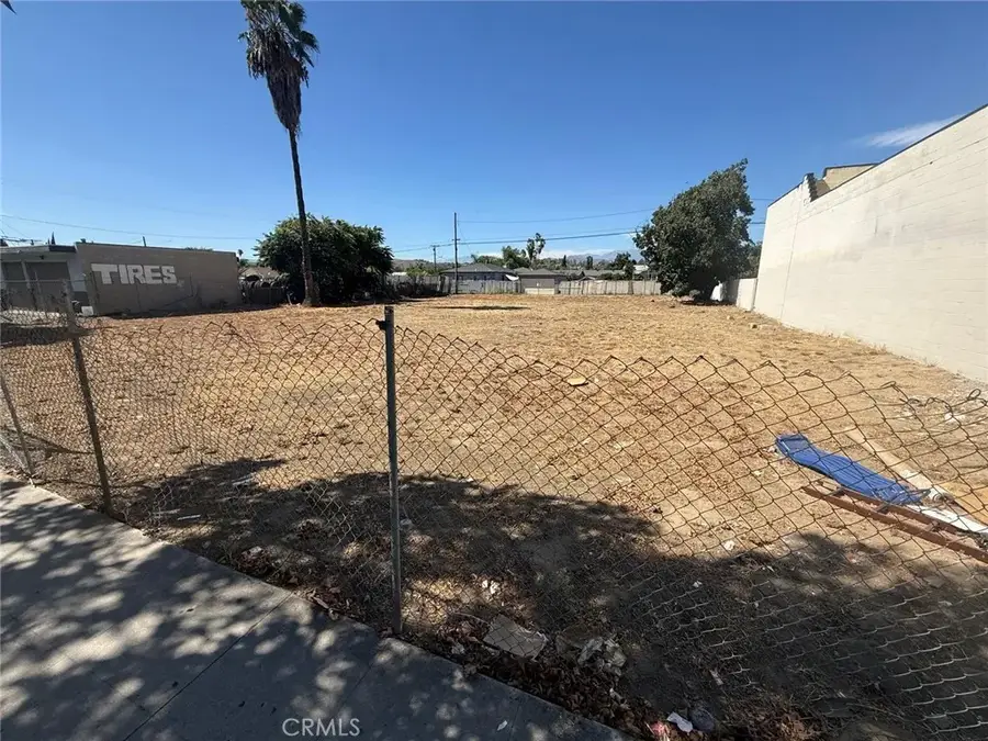1265 W Holt, Pomona, CA 91768 - #2