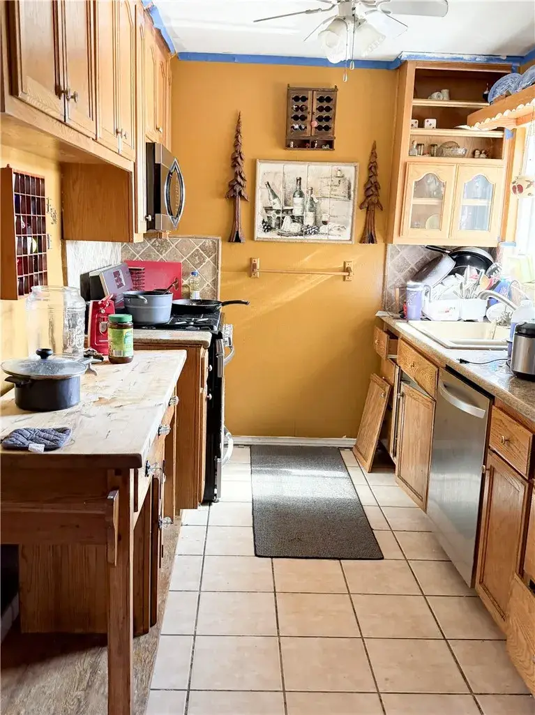 3560 San Simeon Avenue, Oxnard, CA 93033 - #3