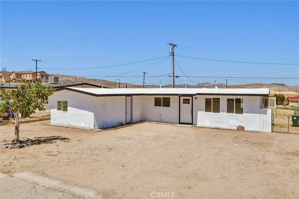 1423 Mesa Drive, Barstow, CA 92311 - #1