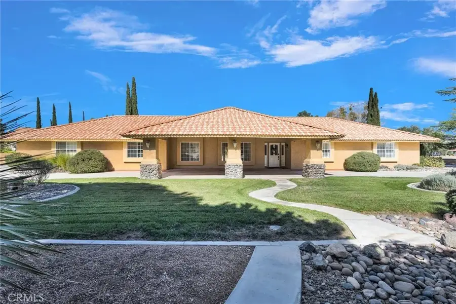 13371 Waco Lane, Apple Valley, CA 92308 - #2