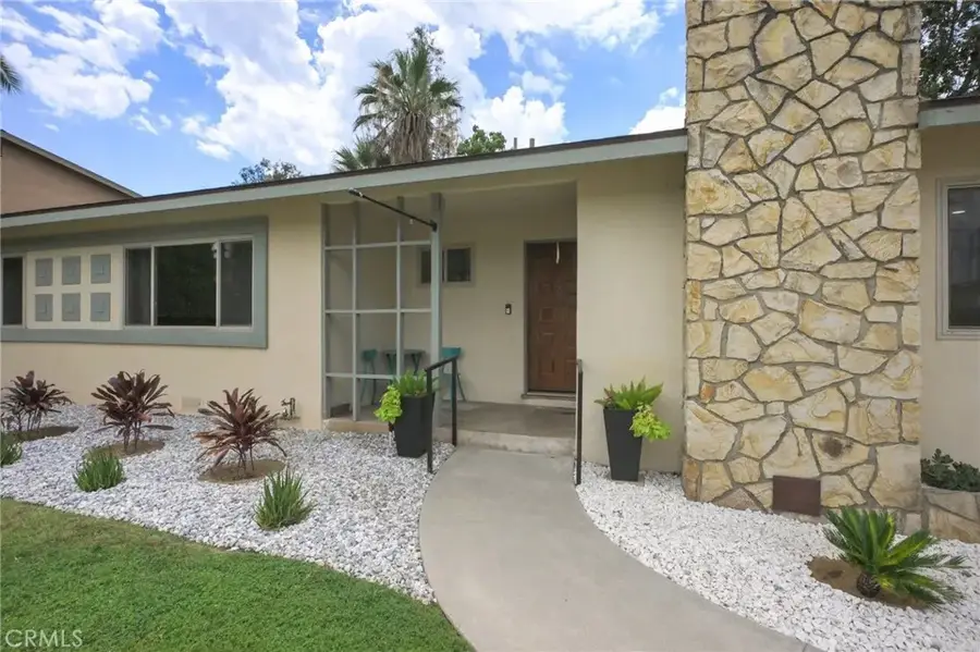 414 Via Vista Drive, Redlands, CA 92373 - #3