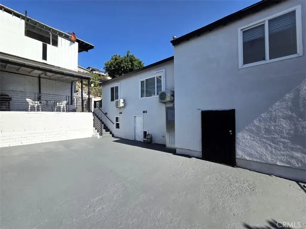 1046 N Bonnie Beach, East Los Angeles, CA 90063 - #1