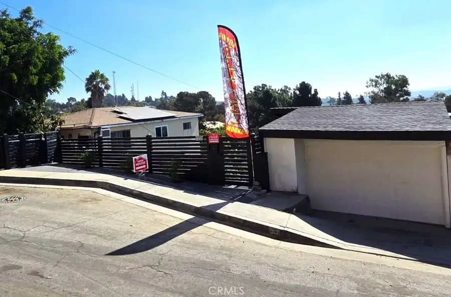 1046 N Bonnie Beach, East Los Angeles, CA 90063 - #2