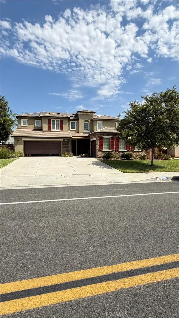 25432 Delphinium Ave, Moreno Valley, CA 92553