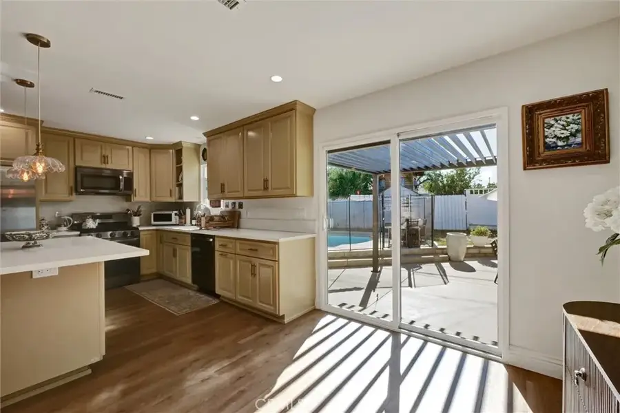 227 Oak Place, Brea, CA 92821 - #3