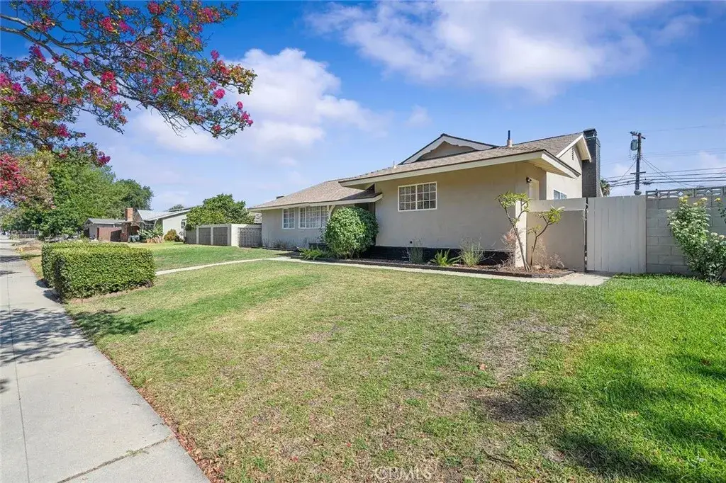 285 E Mckinley Avenue, Pomona, CA 91767 - #1