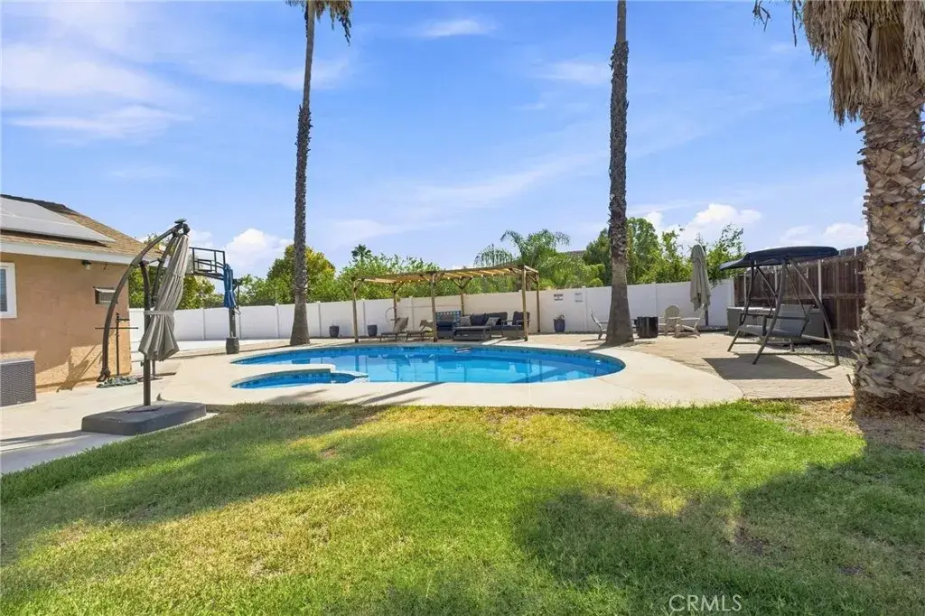 257 Ohio St, Lake Elsinore, CA 92530 - #1