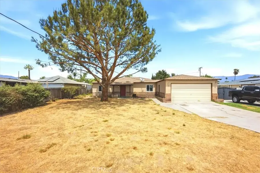 548 E Etiwanda, Rialto, CA 92376 - #3