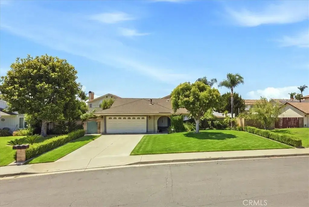 12206 Abacherli, Chino, CA 91710 - #1