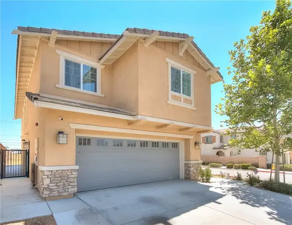 7205 Crescendo Lane, Fontana, CA 92336