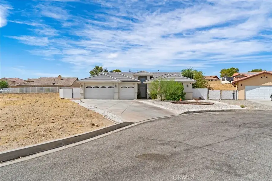 14745 Grafton Lane, Helendale, CA 92342 - #3