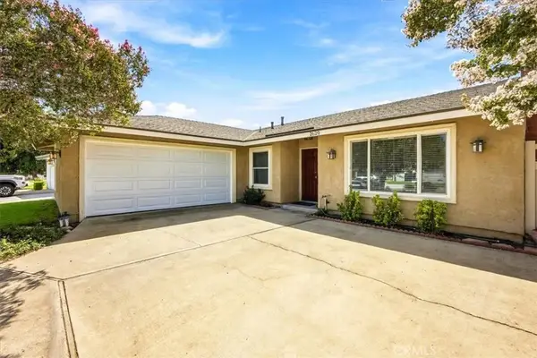 2620 S Plum Pl, Ontario, CA 91761