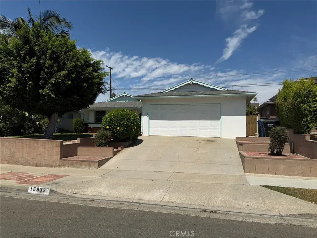 15933 Ocean Avenue, Whittier, CA 90604 - #1