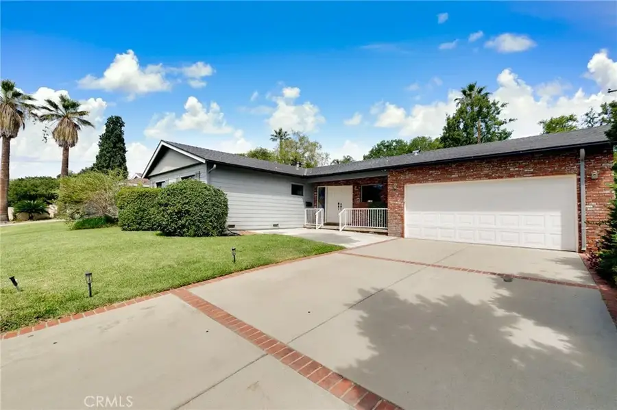 717 E Laurel Avenue, Glendora, CA 91741 - #2