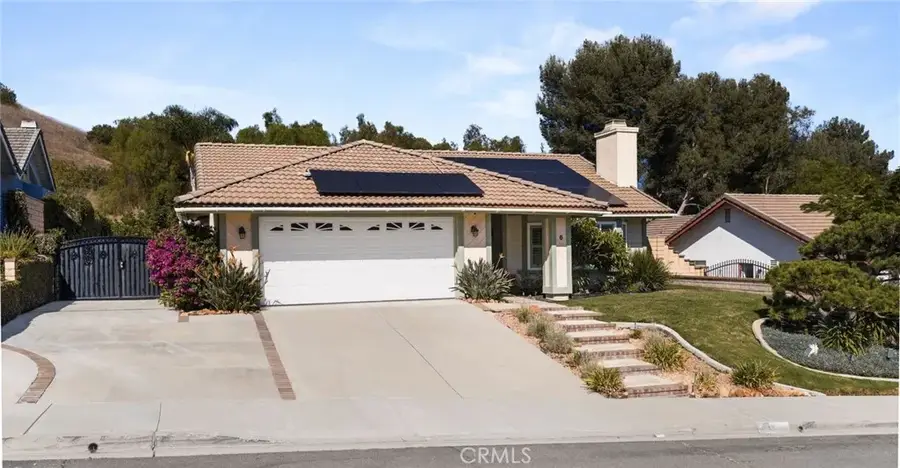 6 Los Felis, Phillips Ranch, CA 91766 - #3