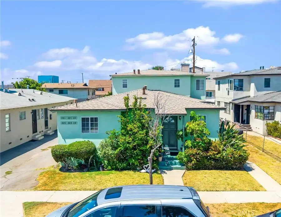 221 S Bushnell Avenue, Alhambra, CA 91801 - #3