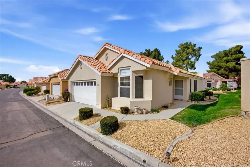 19146 Oak, Apple Valley, CA 92308 - #1