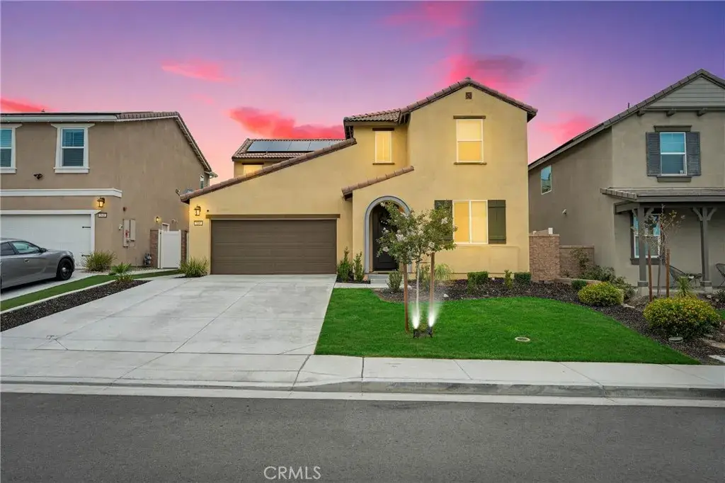 530 Cumberland Road, Rialto, CA 92377 - #1