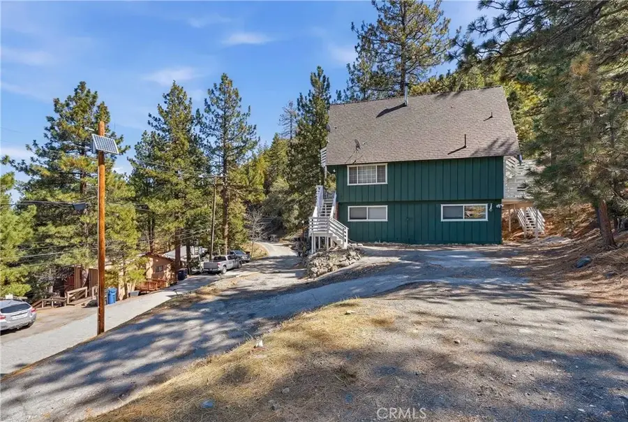 2073 Mojave Scenic Drive, Wrightwood, CA 92397 - #2