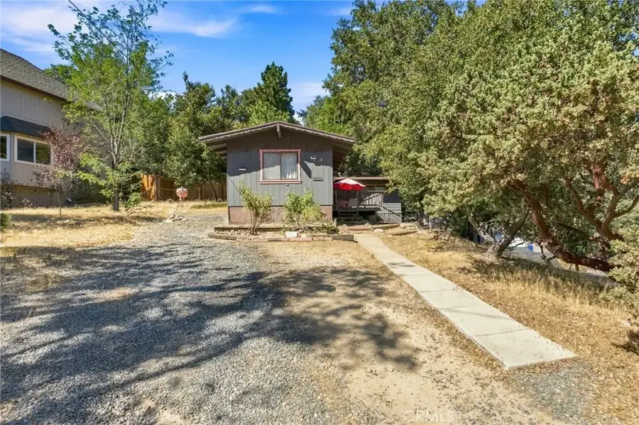 101 Weisshorn, Crestline, CA 92325 - #2