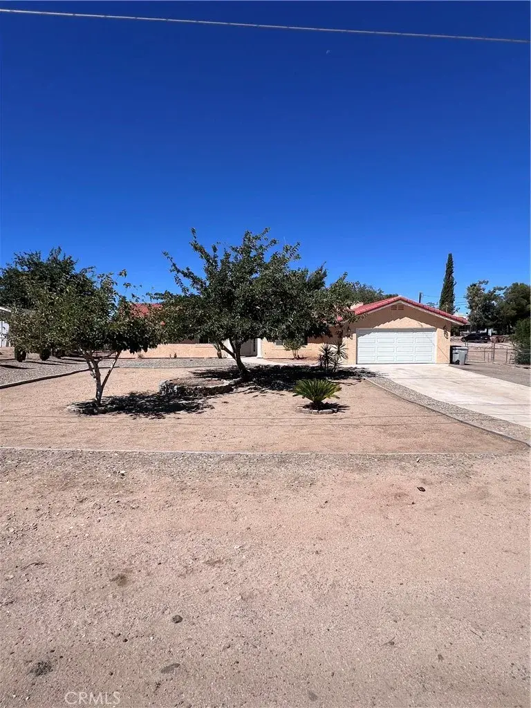 11490 4th, Hesperia, CA 92345 - #1
