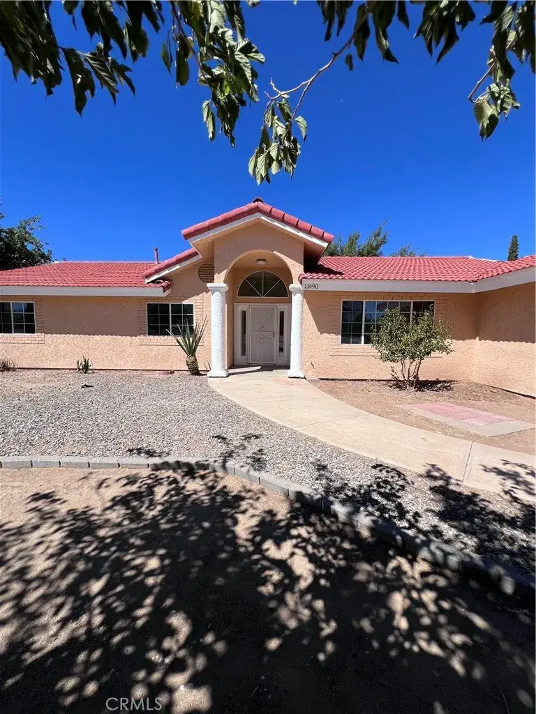 11490 4th, Hesperia, CA 92345 - #2
