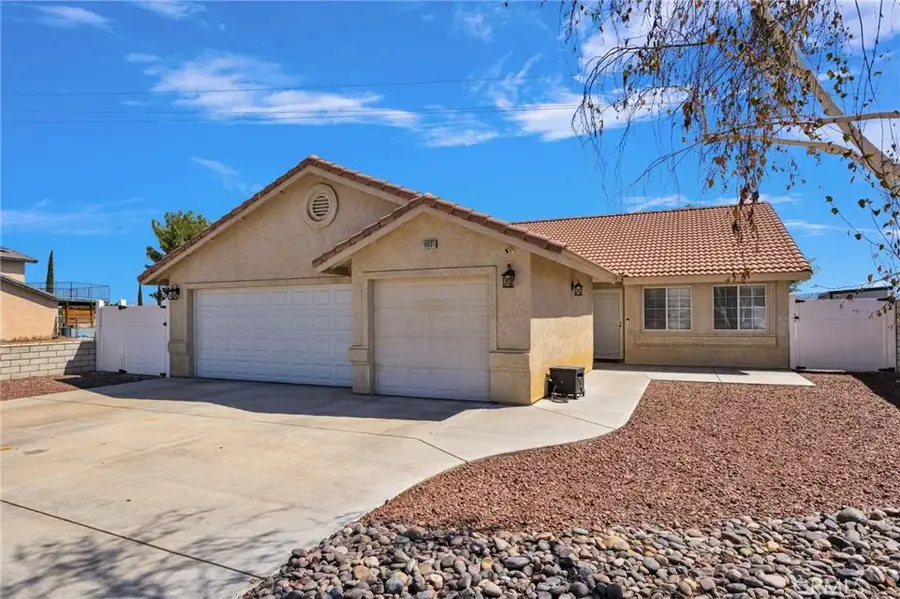18601 Mountain Meadows, Victorville, CA 92395 - #3
