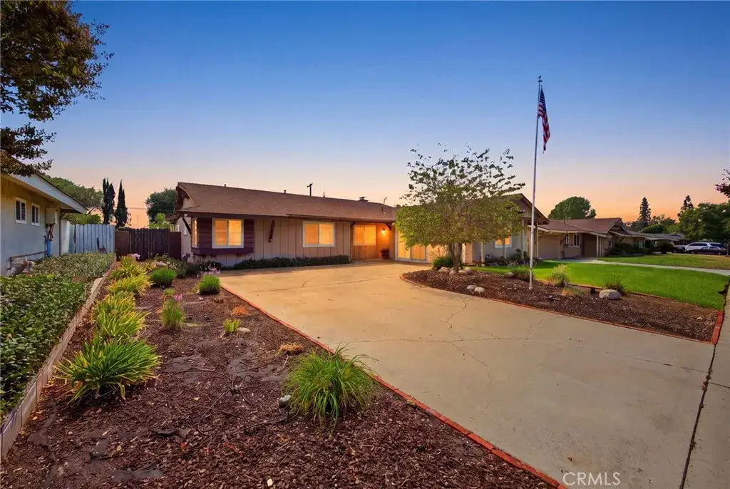 610 Ridgefield Drive, Claremont, CA 91711 - #1