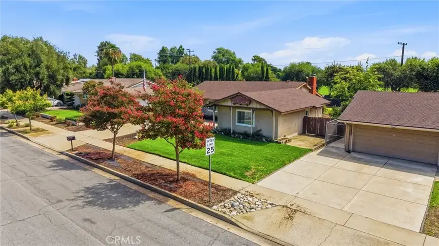 610 Ridgefield Drive, Claremont, CA 91711 - #3